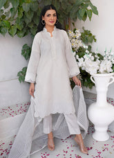 Unstitched 3 PC