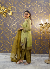 Chic elegance