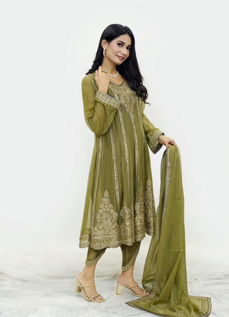 Green Elegance Attire