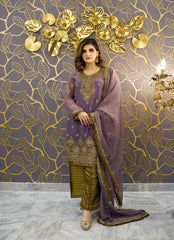 Chic purple Attire
