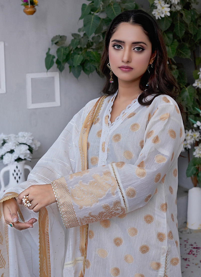 Unstitched 3 PC
