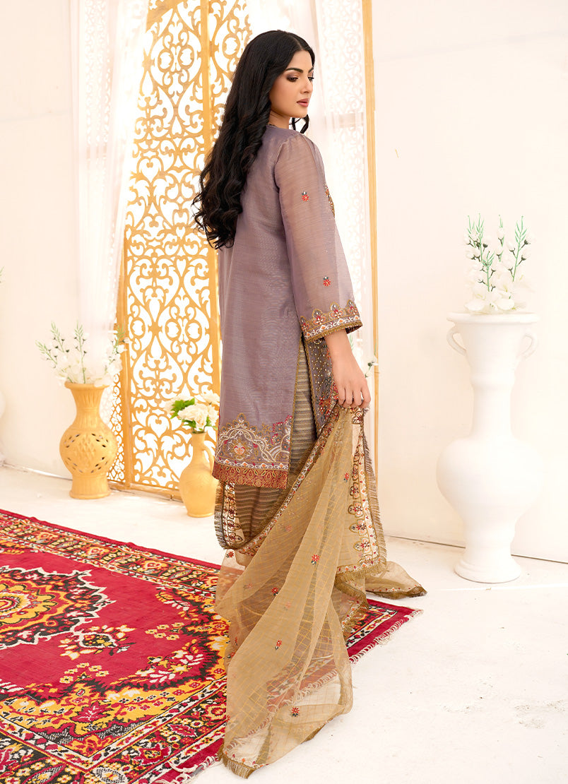 Lace Opulence