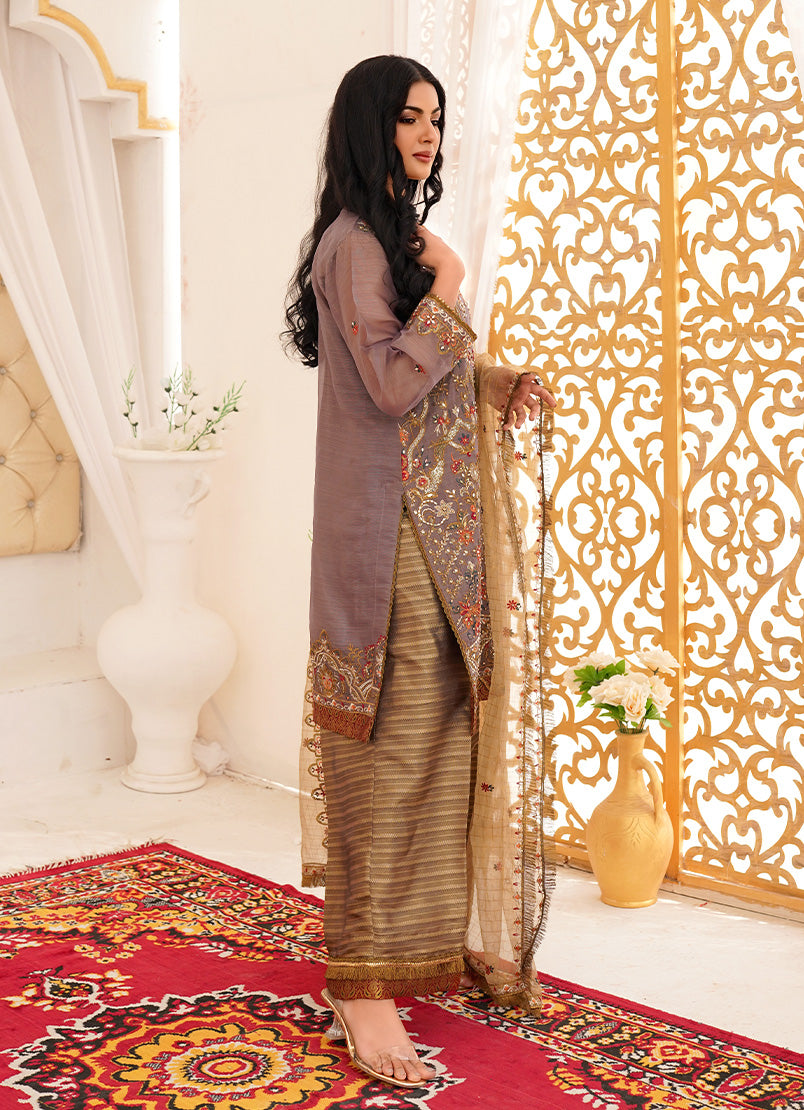 Lace Opulence