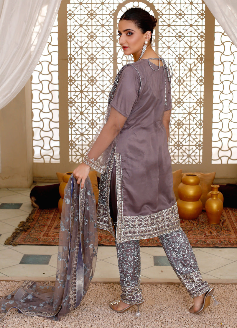 Zari Opulence