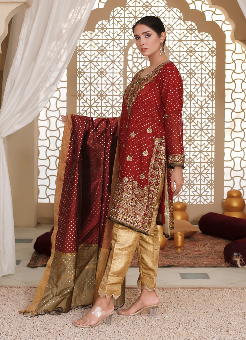 Maroon Elegance