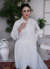 Unstitched 3 PC