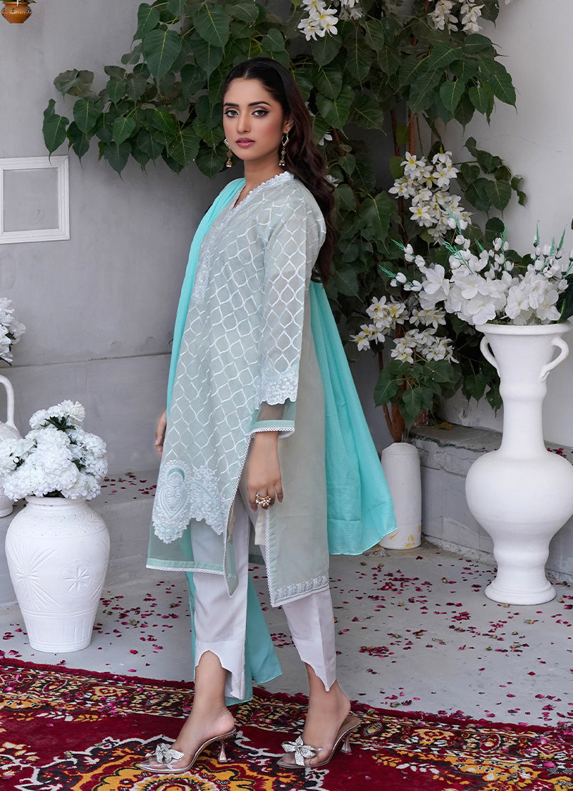 Unstitched 3 PC