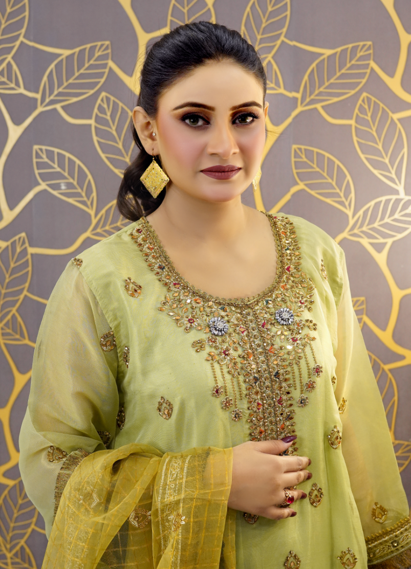 Chic elegance