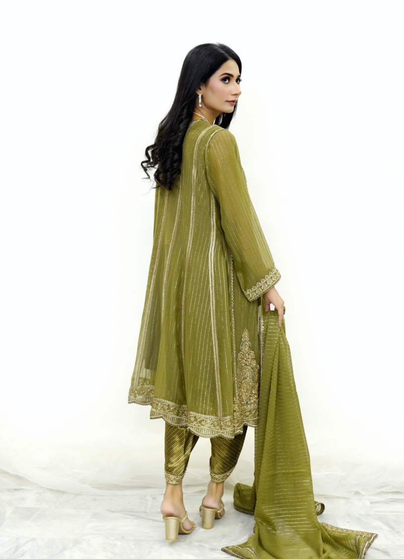 Green Elegance Attire