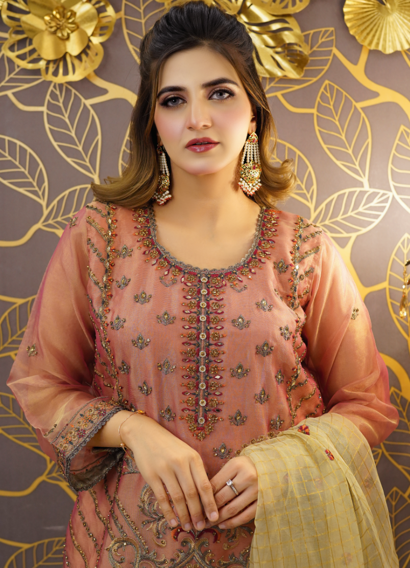 Elegance pink Attire