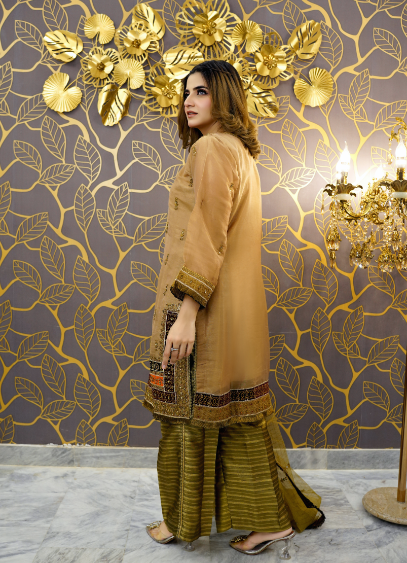 Royal Brown