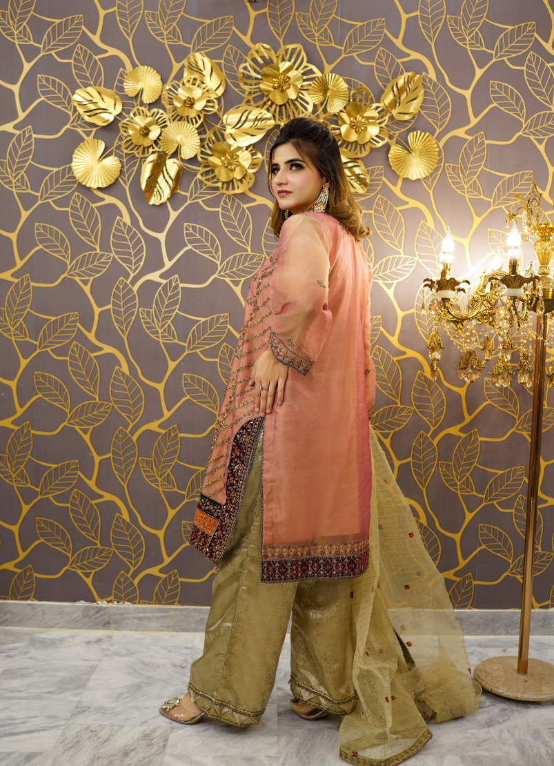 Elegance pink Attire