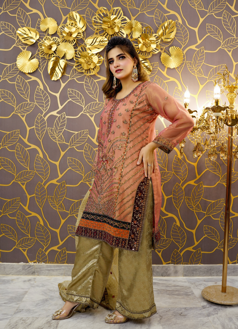 Elegance pink Attire