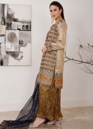 Alternative view of Royal Copper