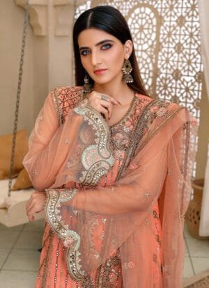 Alternative view of Enchanting Mirror Muse