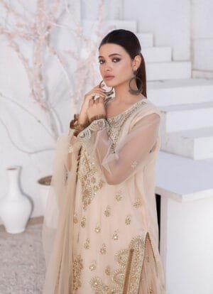 Alternative view of White Fairy