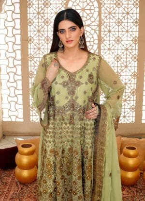 Alternative view of Gilded Elegance