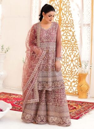 Alternative view of Mirror Elegance