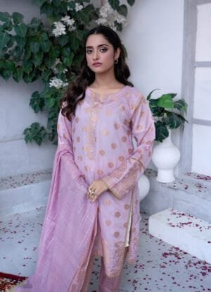 Alternative view of Unstitched 3 PC