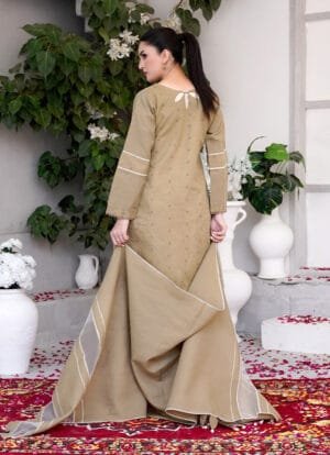 Alternative view of Unstitched 3 PC